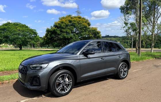 AUDI Q5 2.0 55 TFSIE PHEV PERFORMANCE BLACK QUATTRO S TRONIC